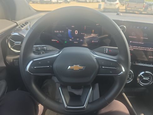 New 2026 Chevrolet Blazer EV LT FWD image 17