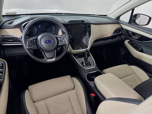 Used 2025 Subaru Outback Limited w/ Tech Package 3 AWD/4WD image 17