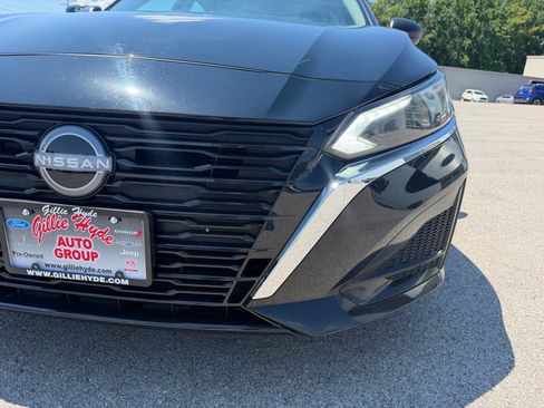 Used 2024 Nissan Altima 2.5 SV FWD image 7