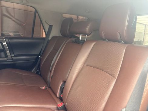 Used 2016 Toyota 4Runner Limited AWD/4WD image 41