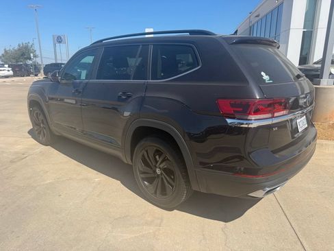 Used 2022 Volkswagen Atlas SE FWD image 3