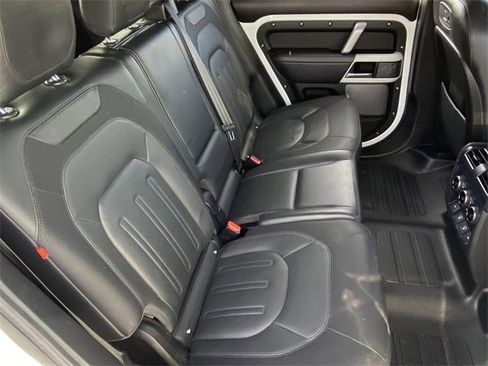 Used 2021 Land Rover Defender 110 X-Dynamic HSE image 22