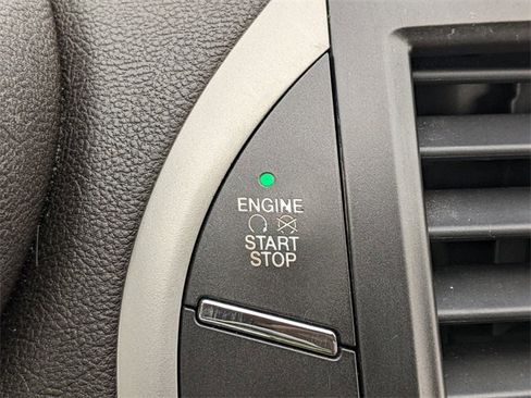 Used 2017 Lincoln MKC Reserve image 27