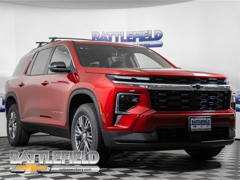 New 2026 Chevrolet Traverse LT w/ Driver Confidence Package image 1