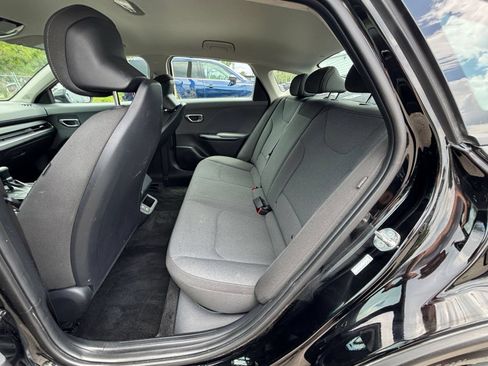 Used 2025 Kia K4 FWD image 24