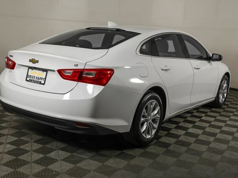 Used 2023 Chevrolet Malibu LT FWD image 14