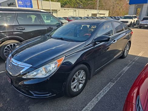 Used 2012 Hyundai Sonata GLS w/ Popular Equipment Pkg image 2