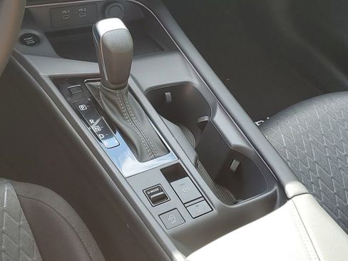 New 2026 Nissan Sentra SV w/ SV Convenience Package FWD image 20