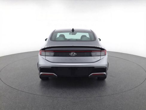 Used 2025 Hyundai Sonata SEL FWD image 7
