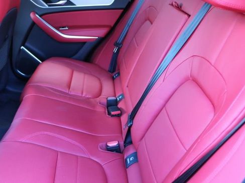 New 2026 Jaguar F-PACE R-Dynamic S image 4