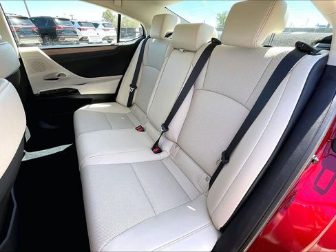 Certified 2025 Lexus ES 350 w/ Premium Package image 21