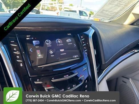 Used 2020 Cadillac Escalade Premium Luxury AWD/4WD image 38