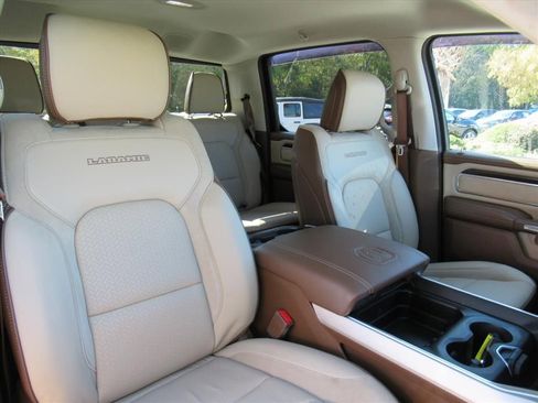 Used 2022 RAM 1500 Laramie image 11