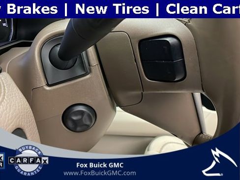 Used 2021 GMC Yukon XL Denali w/ Denali Premium Package image 13