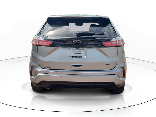 Used 2024 Ford Edge SE w/ Black Appearance Package AWD/4WD image 6