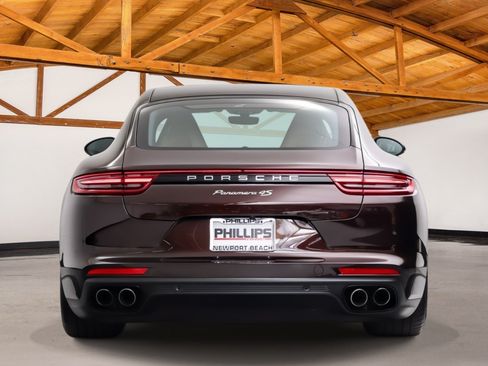 Used 2018 Porsche Panamera 4S AWD/4WD image 4