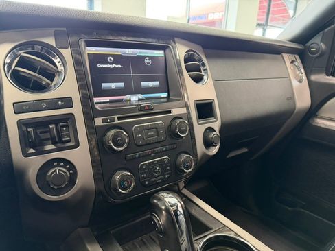Used 2015 Ford Expedition Limited w/ Equipment Group 301A image 42