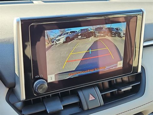 Used 2023 Toyota RAV4 XLE image 16