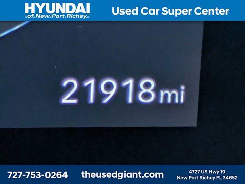 Used 2025 Hyundai Santa Fe Limited FWD image 46