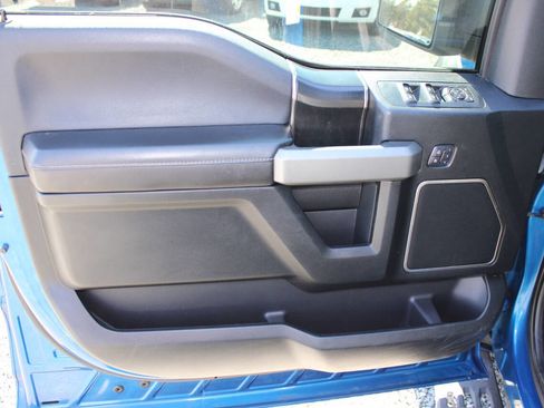 Used 2018 Ford F150 Raptor w/ Equipment Group 802A Luxury image 24