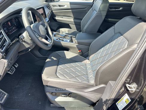 New 2026 Volkswagen Atlas Cross Sport SEL Premium R-Line image 20