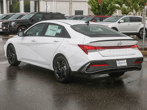 New 2026 Hyundai Elantra Sport image 2