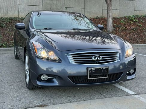 Used 2011 INFINITI G37 Journey w/ Premium Pkg RWD image 5