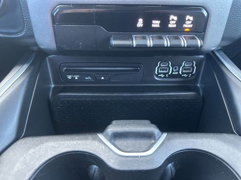 Used 2019 RAM 1500 Big Horn image 5