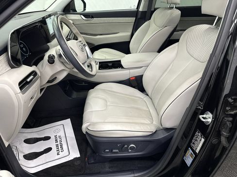 Used 2024 Hyundai Palisade Calligraphy FWD image 9