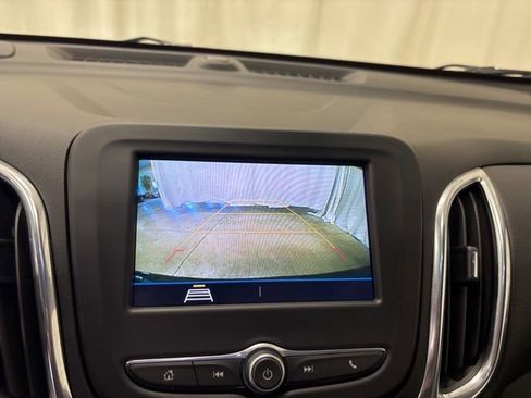 Used 2020 Chevrolet Equinox LT FWD image 21