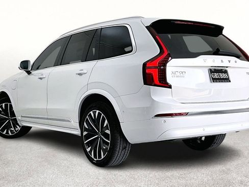 New 2026 Volvo XC90 T8 Ultra image 5