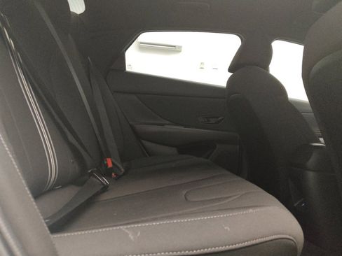 Used 2025 Hyundai Elantra Sport FWD image 19