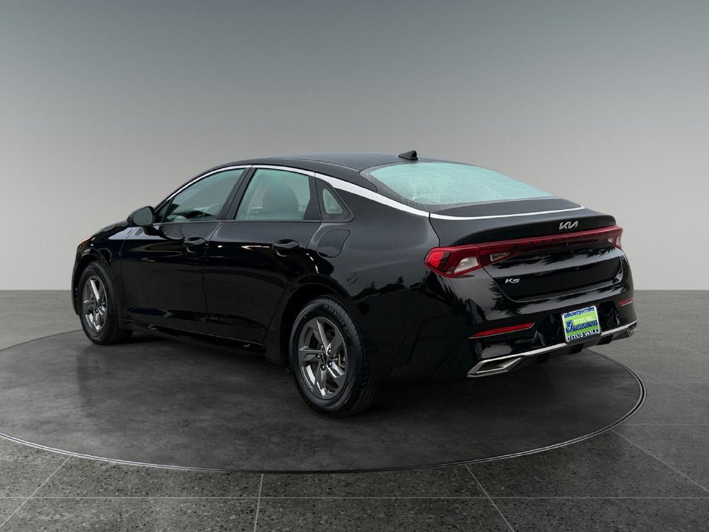 Used 2022 Kia K5 LXS FWD image 8