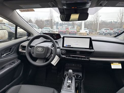 New 2026 Toyota Prius XLE image 10