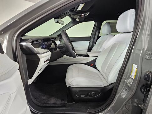 New 2026 Jeep Cherokee Laredo AWD/4WD image 18