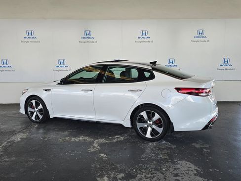 Used 2018 Kia Optima SX FWD image 5