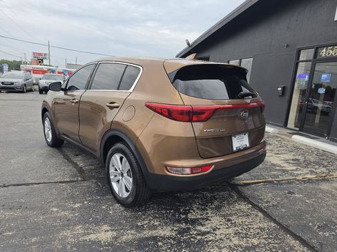 Used 2017 Kia Sportage LX AWD/4WD image 6