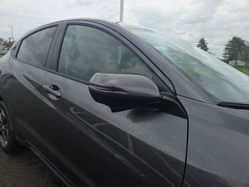 Used 2018 Honda HR-V EX image 5