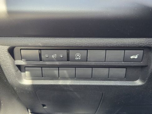 New 2026 Mitsubishi Outlander SE AWD/4WD image 18