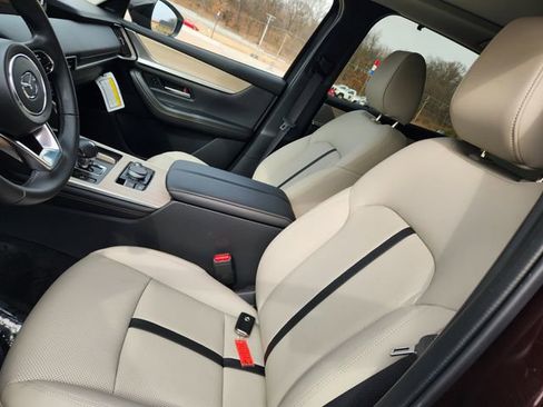 New 2026 MAZDA CX-90 Plug-In Hybrid w/Premium Sport AWD/4WD image 12