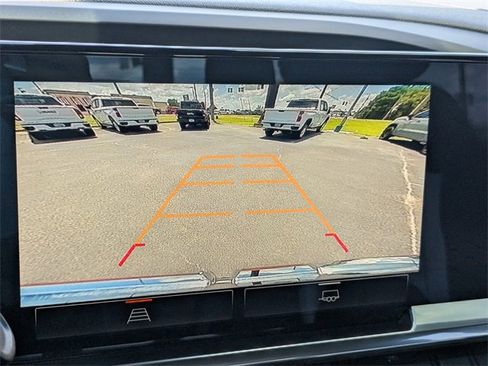 Used 2024 GMC Sierra 1500 Elevation image 20