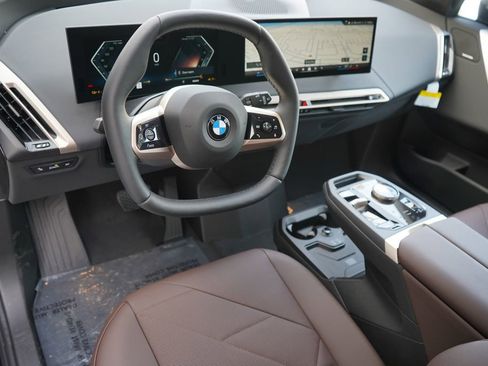 New 2026 BMW iX xDrive45 image 11