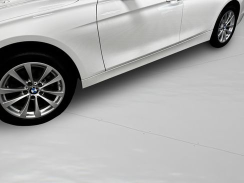 Used 2017 BMW 320i Sedan image 36