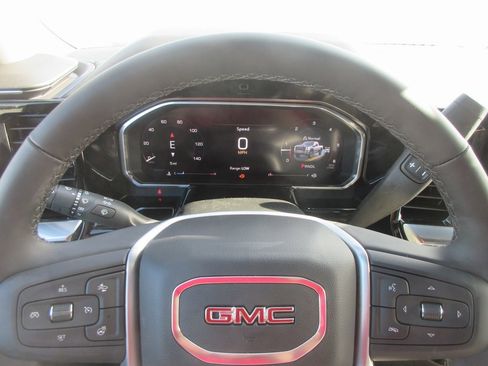 New 2026 GMC Sierra 3500 SLT image 18