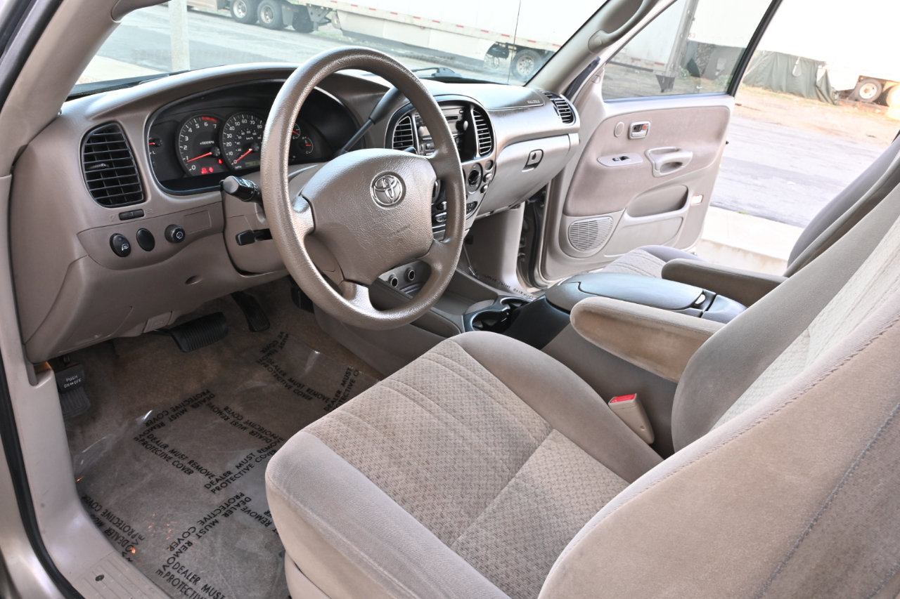 Used 2006 Toyota Tundra SR5 w/ TRD Off-Road Pkg AWD/4WD image 14