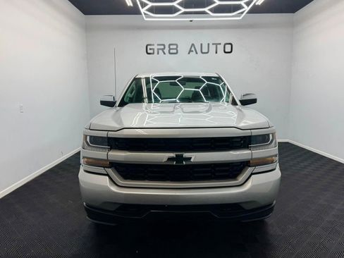 Used 2016 Chevrolet Silverado 1500 Custom w/ Custom Convenience Package AWD/4WD image 2