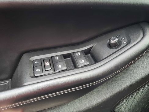 Used 2023 Jeep Grand Cherokee Altitude image 22