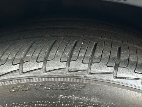 Used 2015 Porsche Panamera 4S image 49