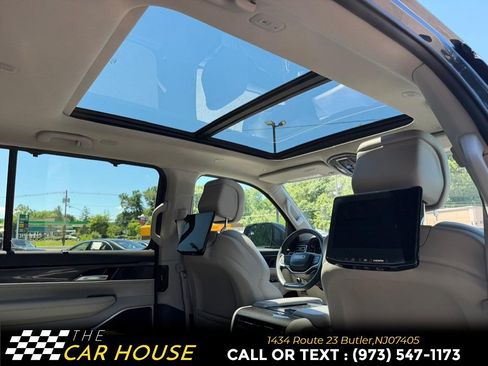 Used 2022 Jeep Wagoneer Series I w/ Convenience Group I AWD/4WD image 25
