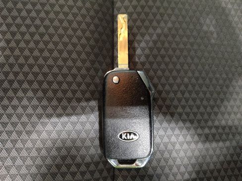 Used 2021 Kia Soul LX image 32